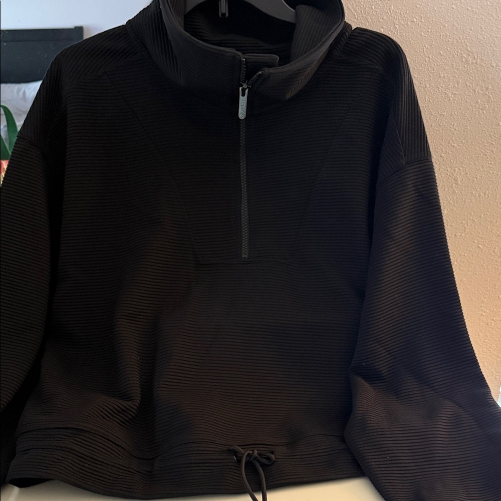 😍Zella Women’s Black Half-Zip Textured Pullover😍